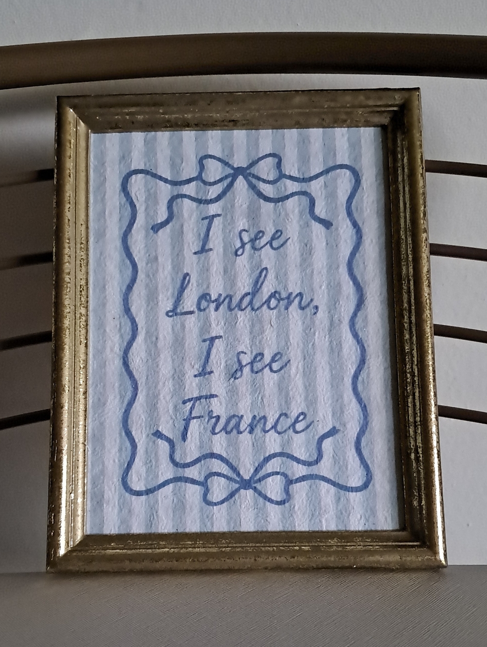New!Viral I See London,I See France Wall Art